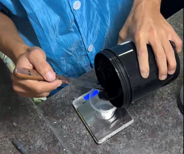 Quy tr&igrave;nh test độ bền mực UV chuẩn ISO tại ph&ograve;ng lab Kingda